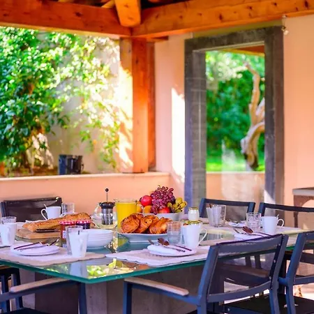 In St Tropez Apartment *