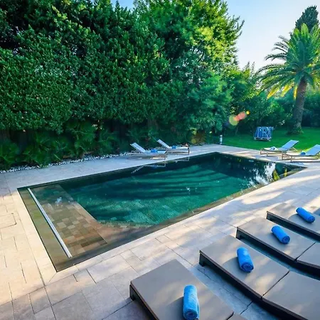 Appartement In St Tropez *